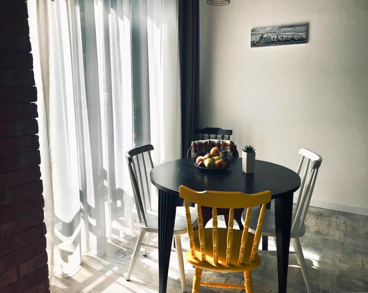 City Center Apartments By Happy Place Тбилиси Экстерьер фото