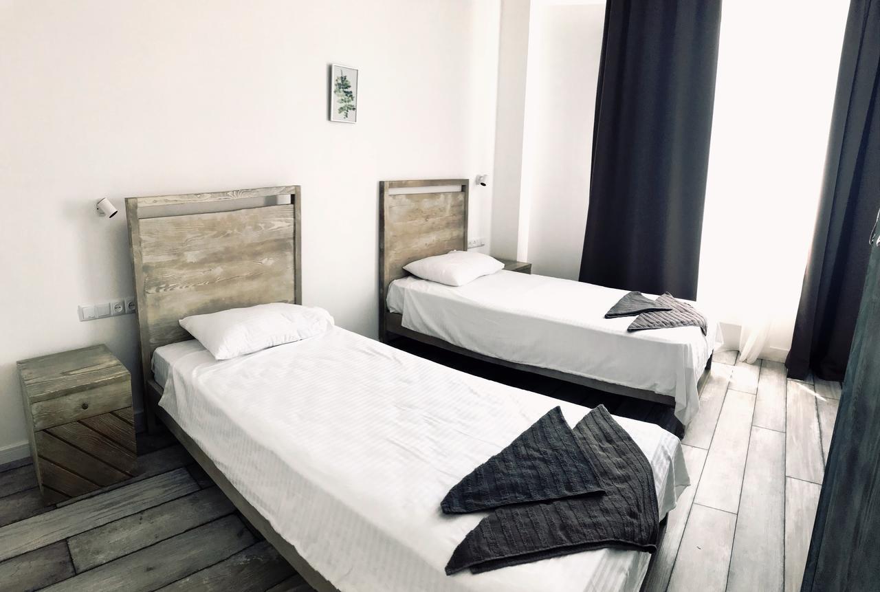 City Center Apartments By Happy Place Тбилиси Экстерьер фото
