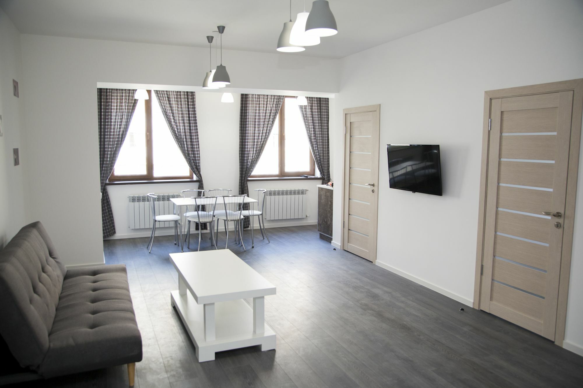 City Center Apartments By Happy Place Тбилиси Экстерьер фото